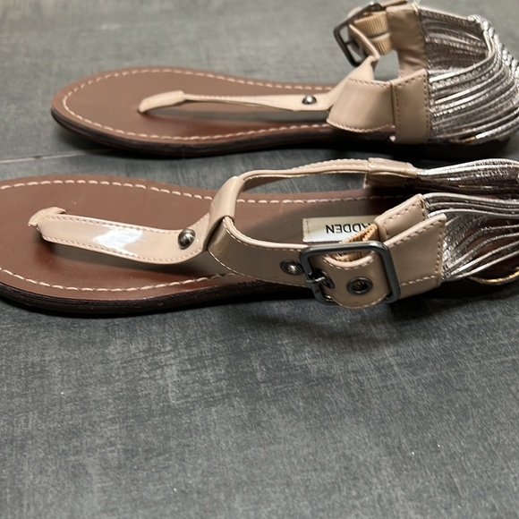 Steve Madden Sandals - Picture 3 of 5